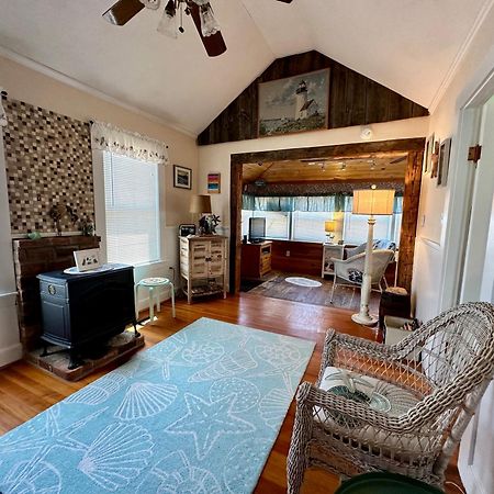 7 Beachside Inn Хэмптон Экстерьер фото